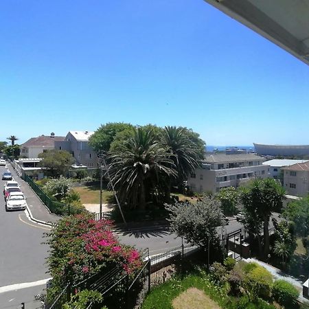 Portswood Mews - Chic White Studio Apartment Green Point Cape Town Exterior foto