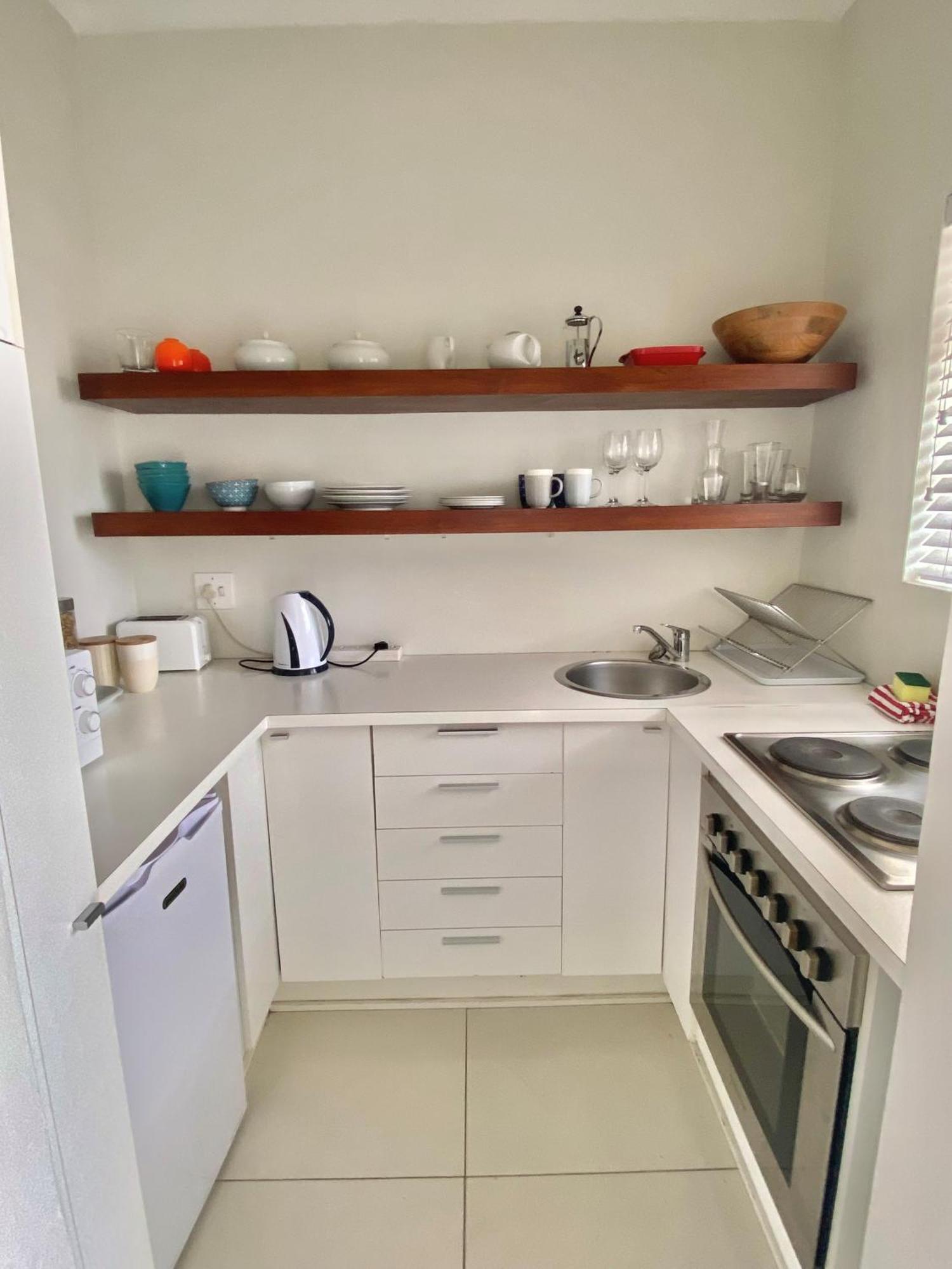 Portswood Mews - Chic White Studio Apartment Green Point Cape Town Exterior foto